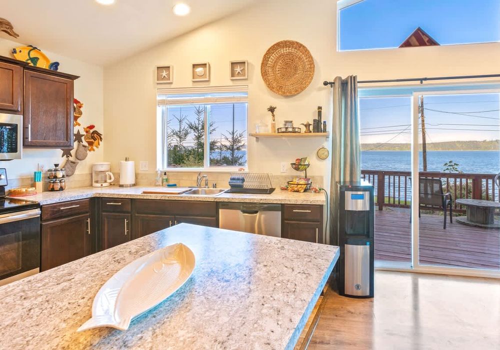 d07a4fd8 96b4 43 iy d6 homerunner