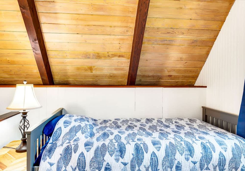 334af732 975a 4e BySXq homerunner