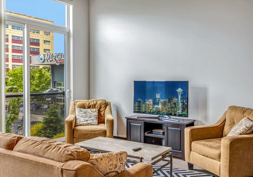 ca8a0afa c8d3 43 yPwY0 homerunner