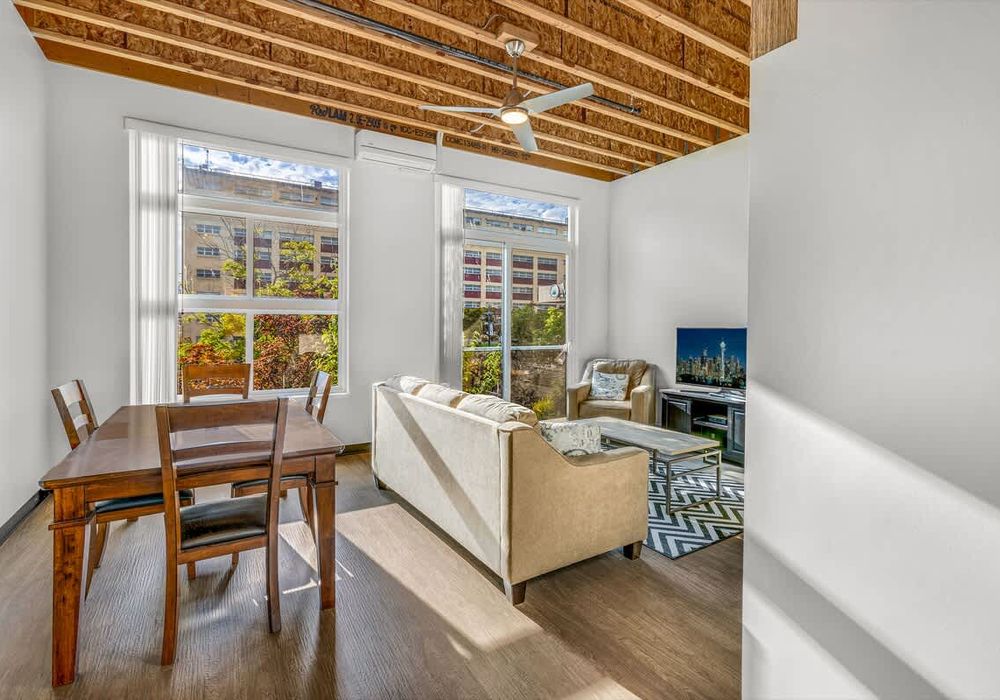 d1758022 07a7 42 4EVGS homerunner