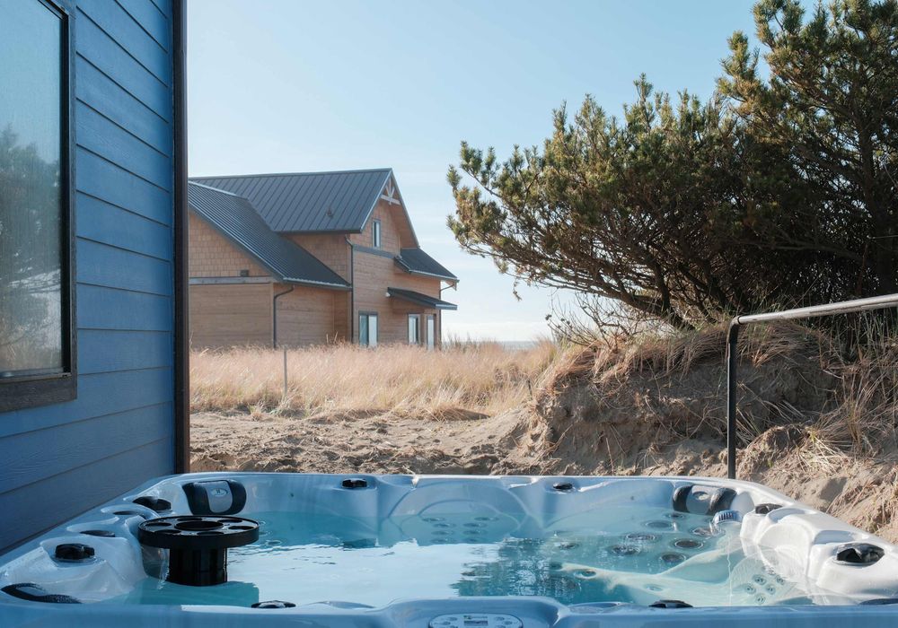 Hot tub on the deck