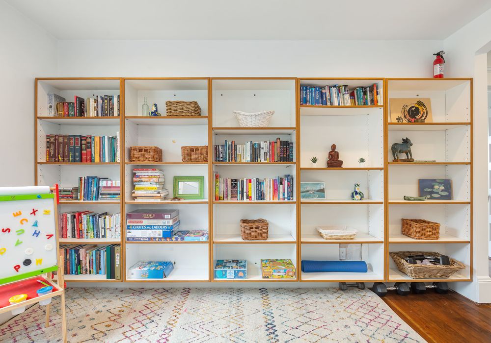 Large play area for kids