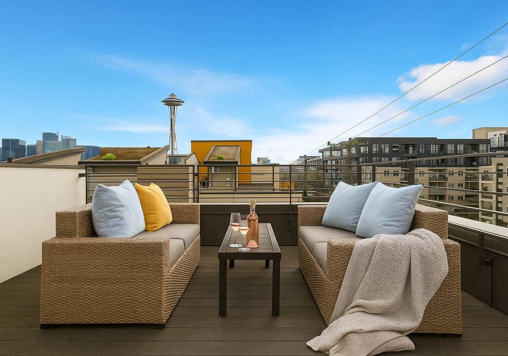 Enjoy views of the Space Needle or sip a drink at sunset. Outdoor seating provided.