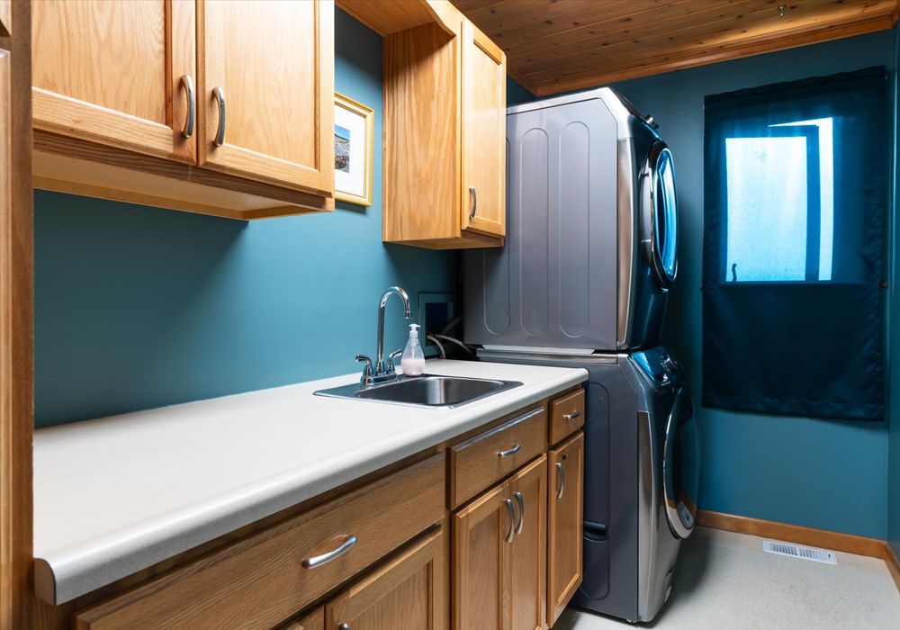 Full size laundry, and laundry room