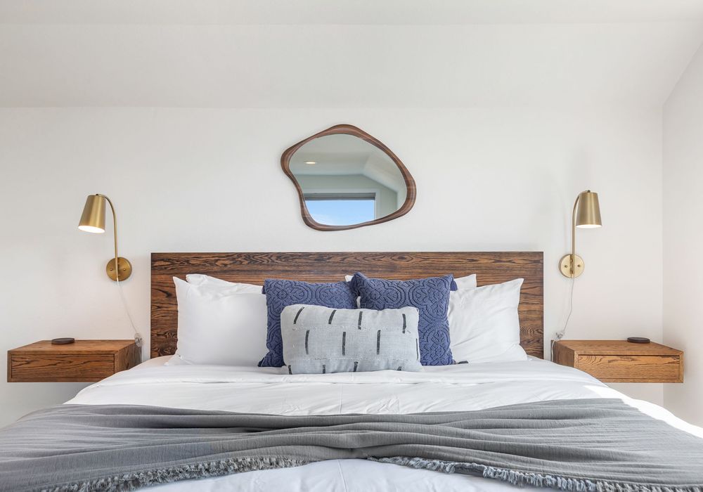 Elegant, modern touches.