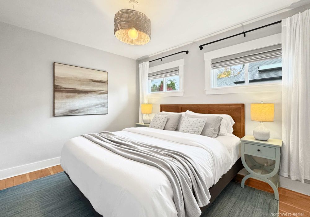 Wake up refreshed and recharged in the plush King Bed.