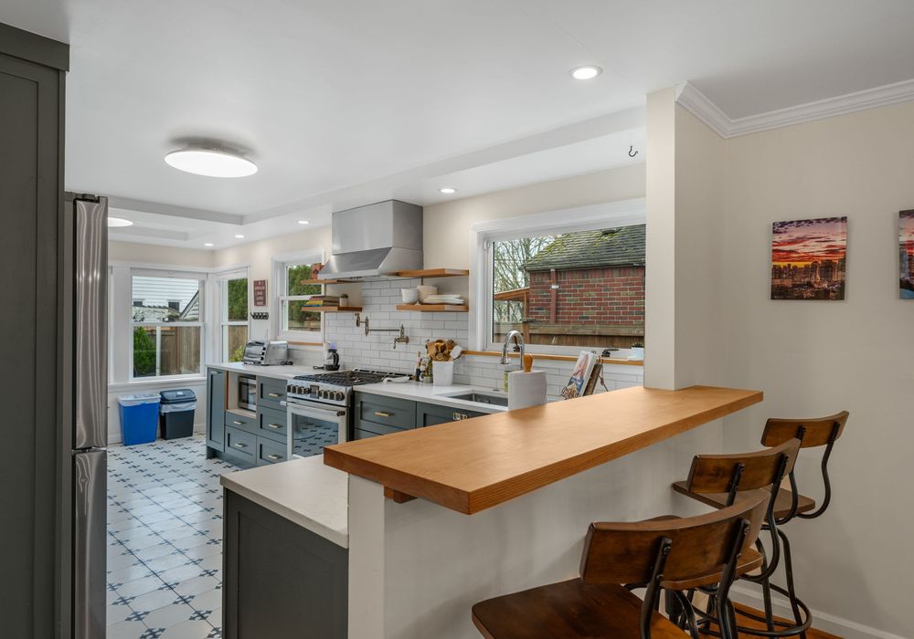 Perfect for light meals, takeout nights, or a glass of wine.