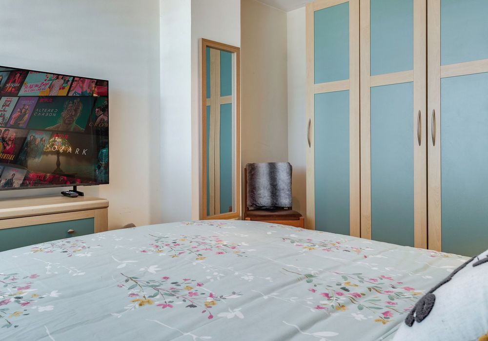 Plenty of storage, and thoughtful touches to make your stay easy and comfortable.