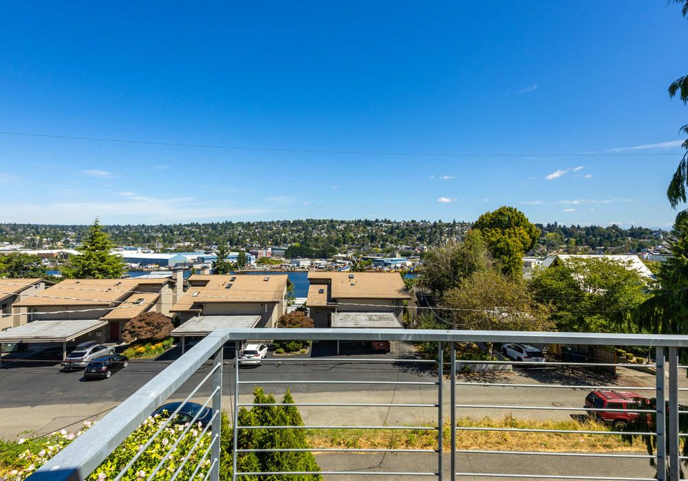 Views of the ship Canal and Fremont.