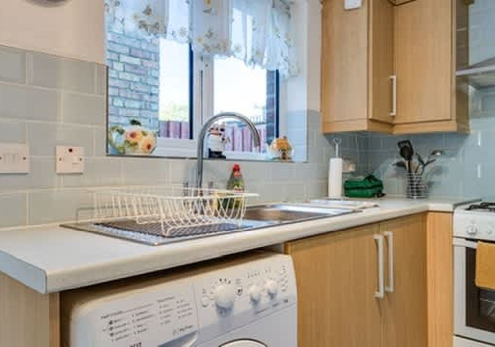 A fully equipped kitchen.