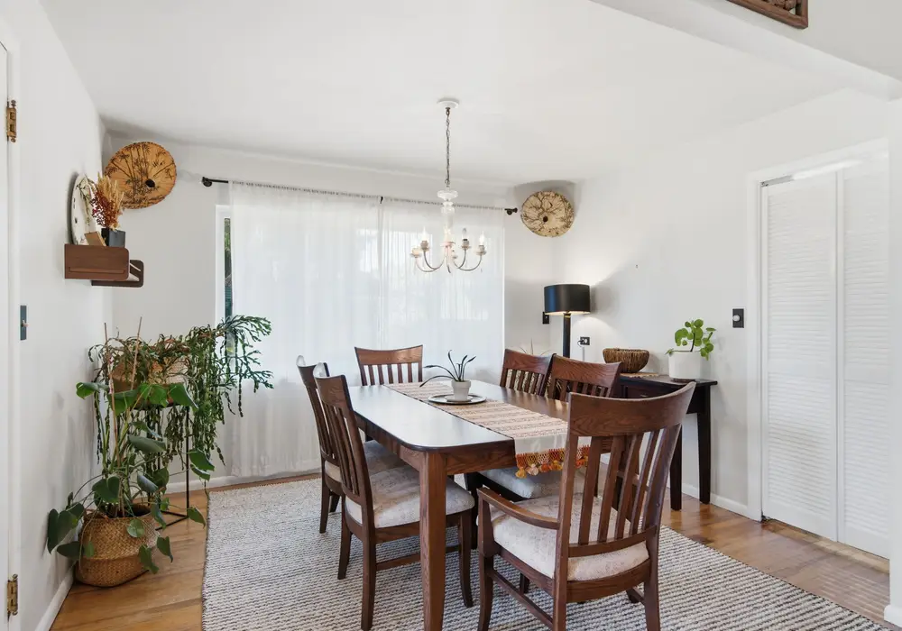 Plenty of room for everyone to dine comfortably.