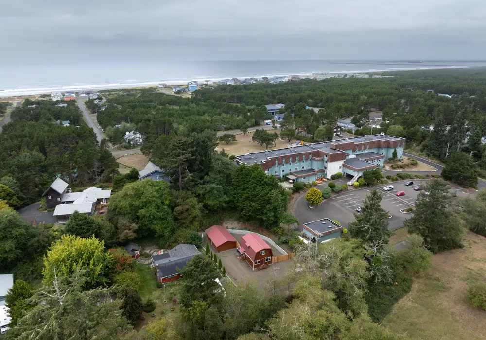 A comfortable home base for exploring the Washington coast.