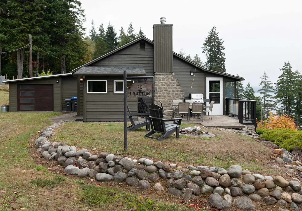 Open skies, fresh air, and a peaceful setting to enjoy at your own pace.