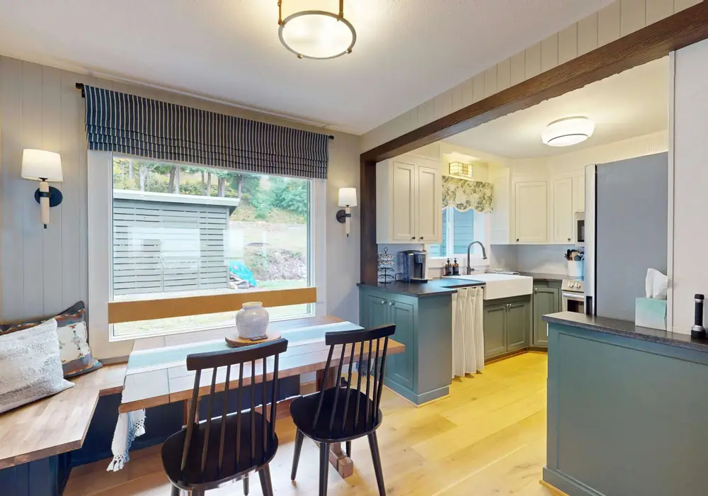 A comfortable spot to share meals, play a game, or plan the next day’s adventures.