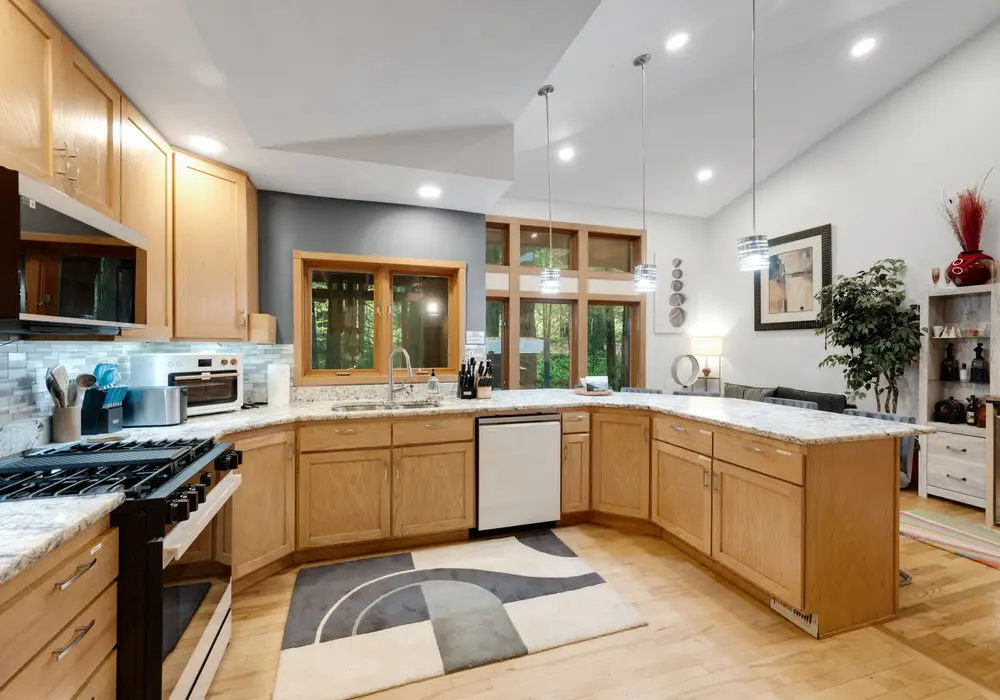 Make homemade meals and share good conversations around here.