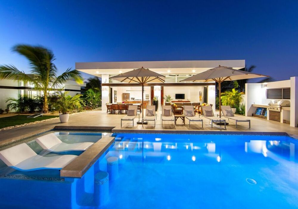 Seaside Vacation Villa with Resort Amenities v9 Main Image