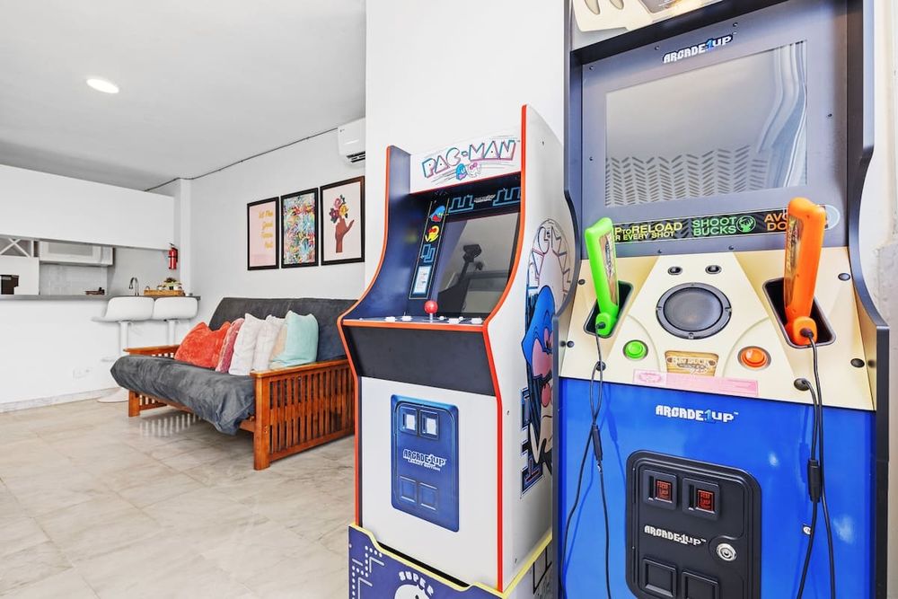 9d531cea 7084 49 Ivv0z homerunner