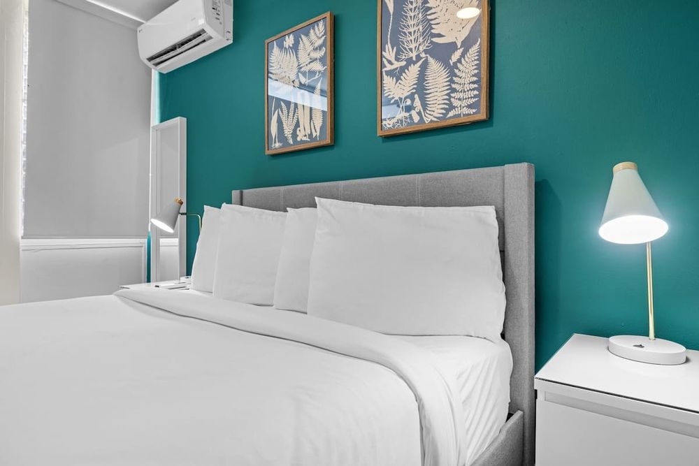 bc10a368 b06e 4b M9XzS homerunner