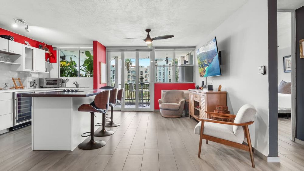 4de6130a 970a 4b frBAQ homerunner