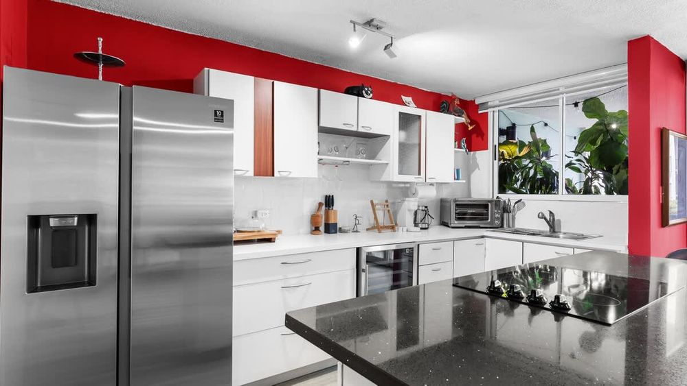 9ccc2c9b a1dc 4f JBwtJ homerunner