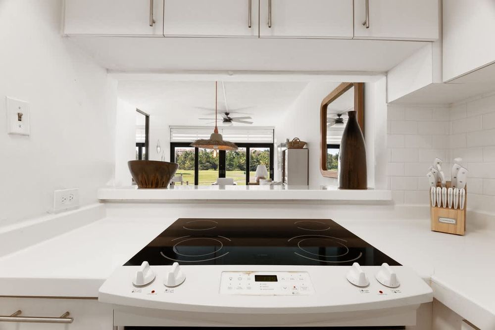 4acaf1cb ce97 47 gKVBf homerunner