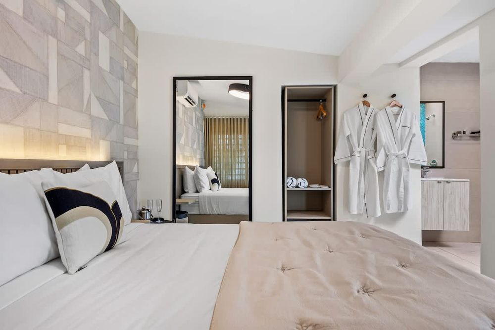 4a7df4ff 4ed1 4d W3x7C homerunner