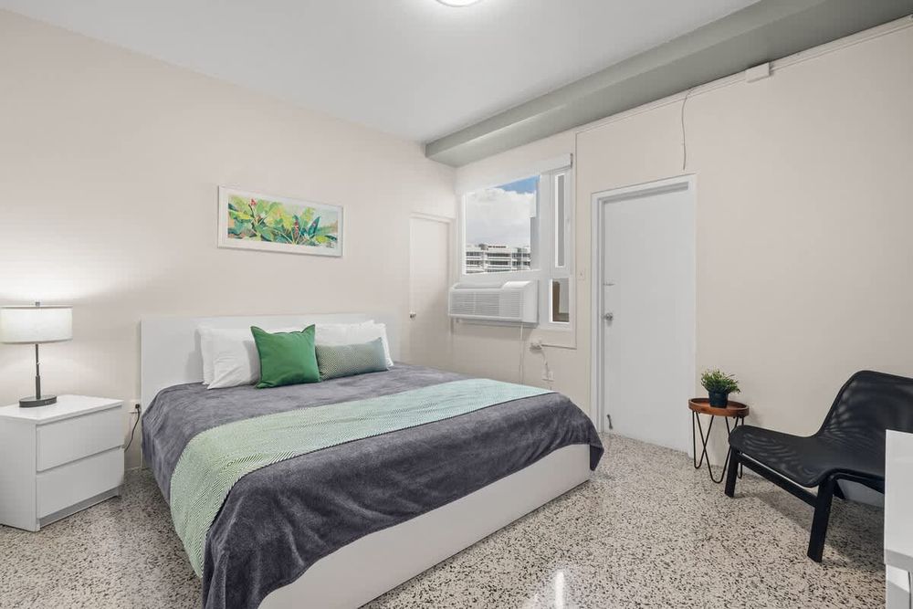 f79b314b 3aa3 4c YMBpi homerunner