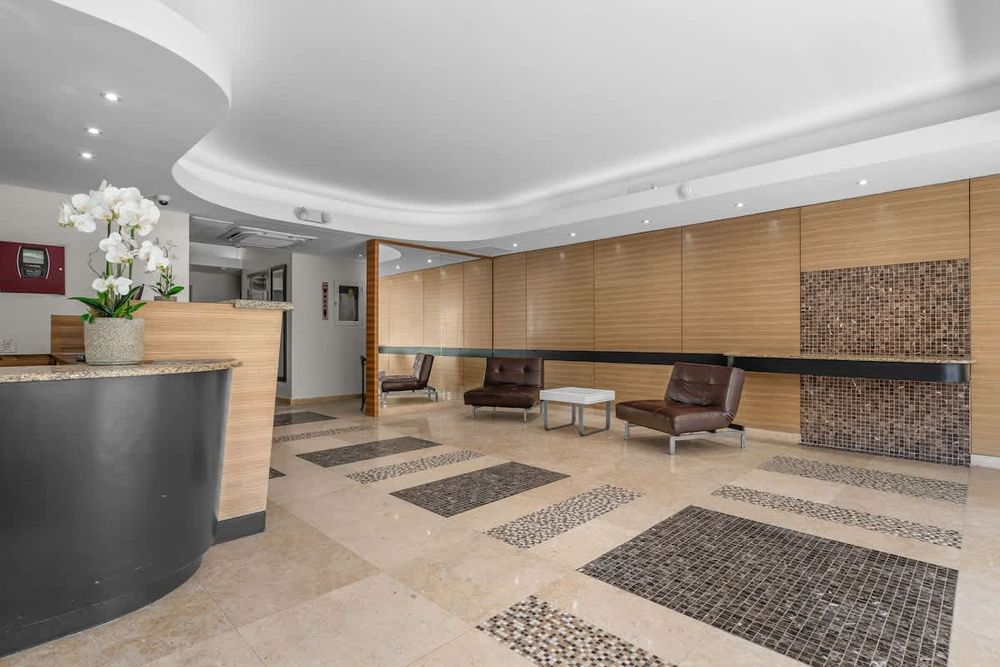 42688d71 f81d 43 WQSe homerunner