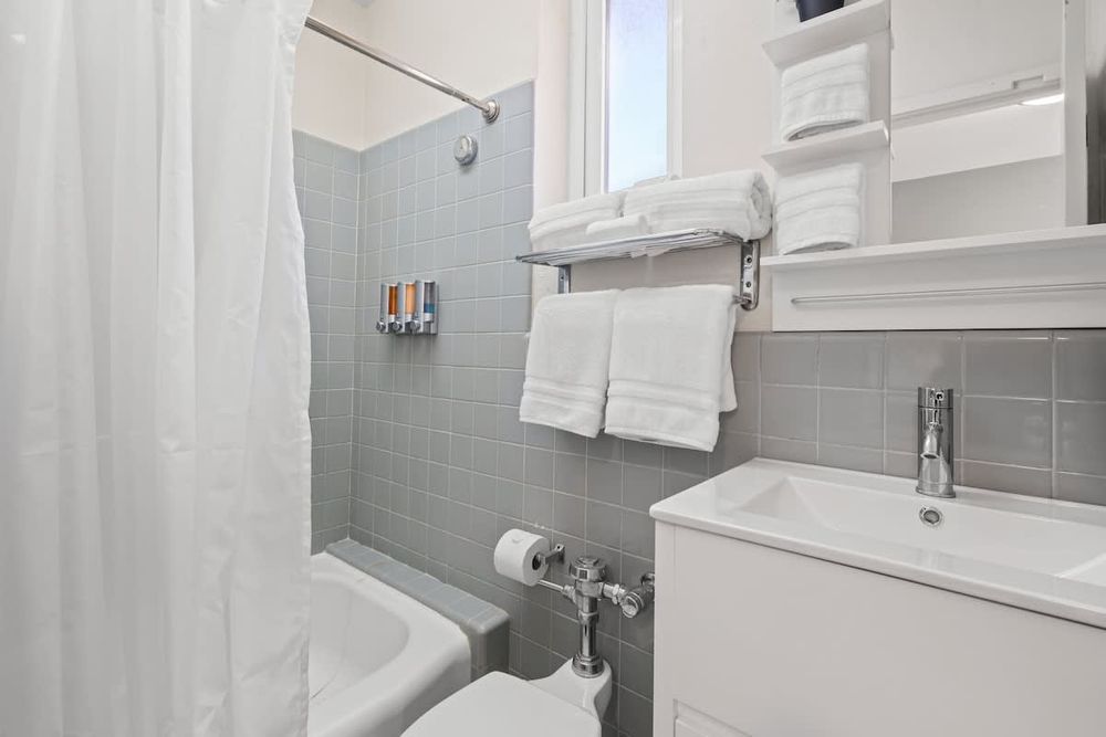 58eea3b8 690e 41 x9xCo homerunner