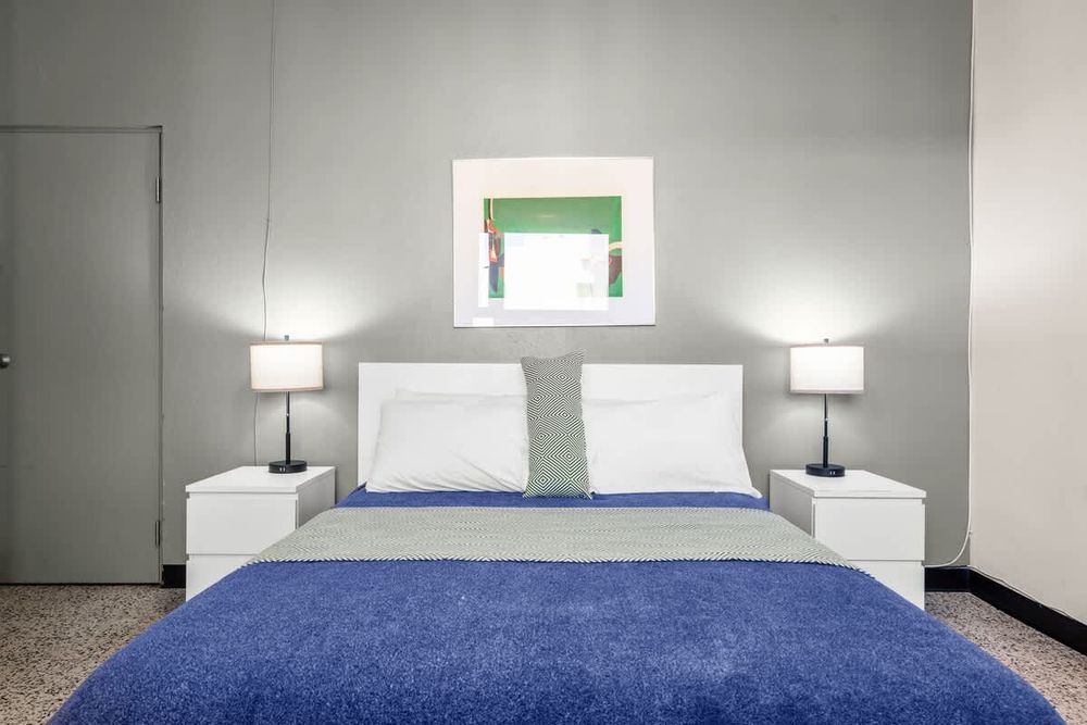 07ed06f4 42e7 45 w4QXI homerunner