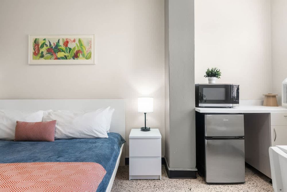 b9957e6d 78de 4b 00U2j homerunner