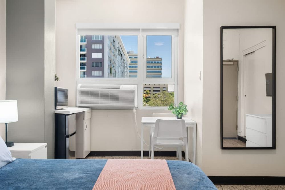 f5902936 690e 48 c9x O homerunner