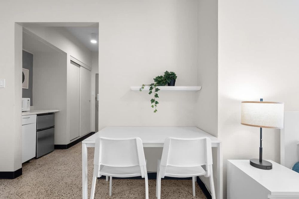 64aea6b0 29d6 4c nr5bs homerunner