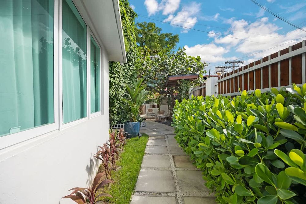 531460d1 9224 49 YzFCZ homerunner