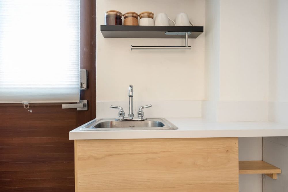 8f61b348 0afa 4c xUV5C homerunner