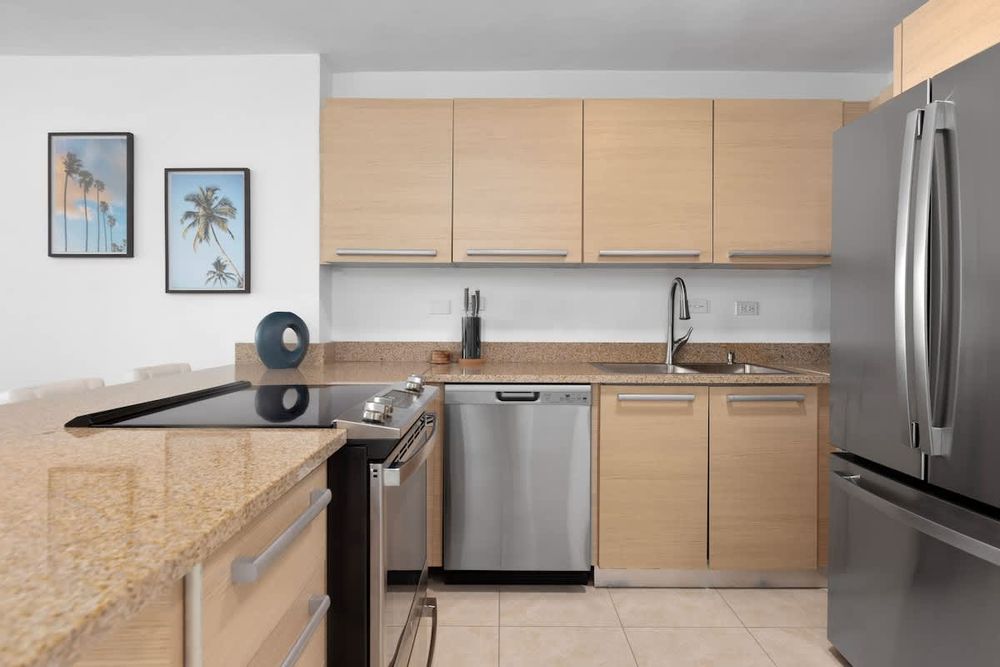 6283ddb6 a458 4f OvMrP homerunner