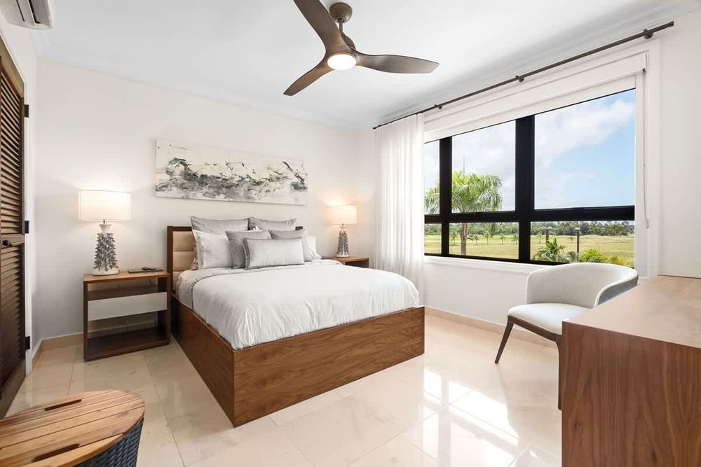 08dd55f3 b854 46 YDNmZ homerunner