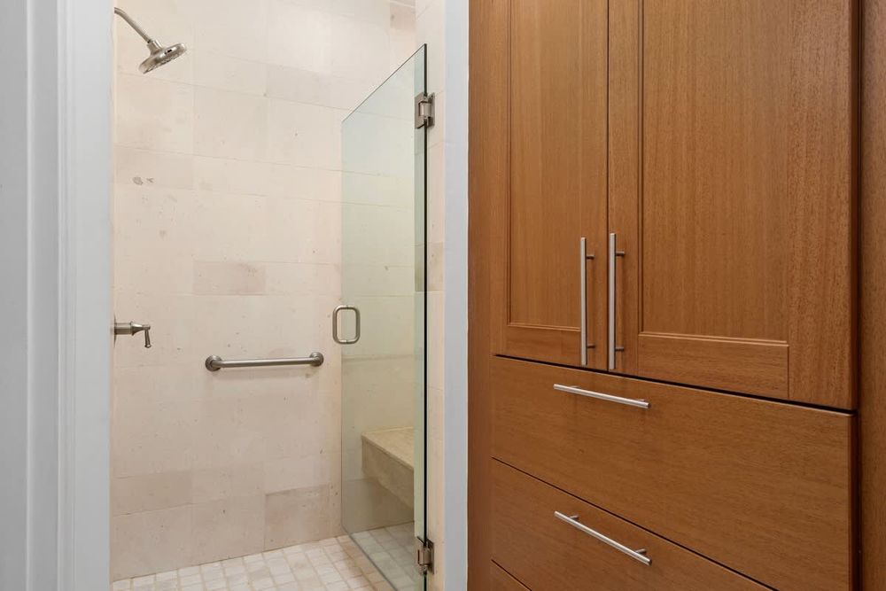 a1faa4a1 a166 42 Cknf homerunner