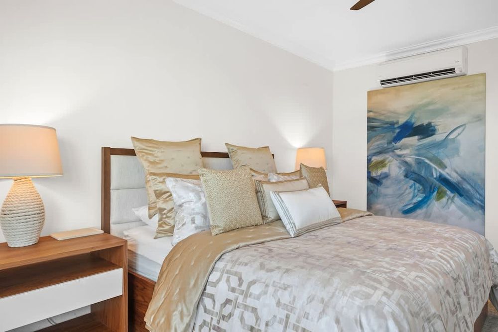 c4479181 13a2 4a hQfJT homerunner