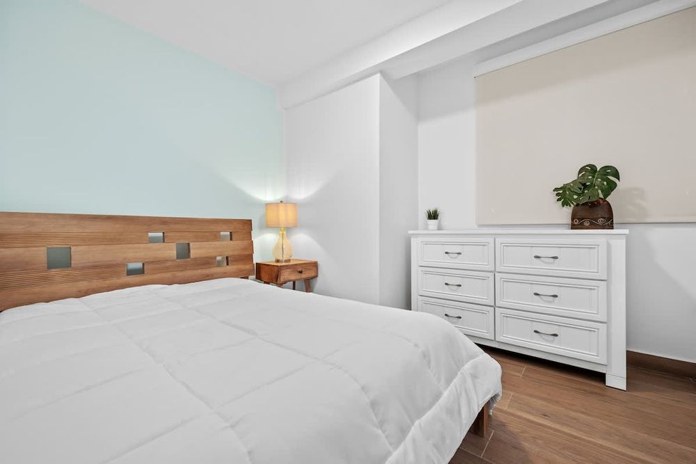 1190a344 7c27 4f LoZ6f homerunner