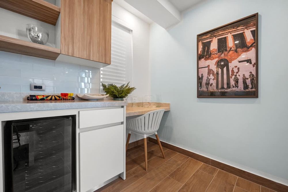 d9deab80 e6cf 45 87es homerunner