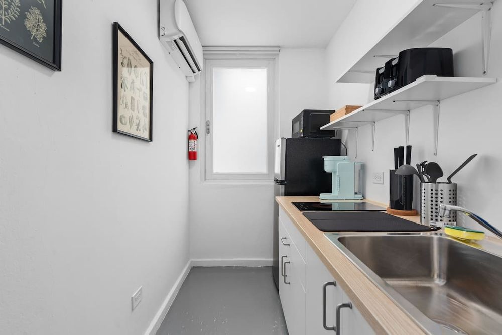 45b77449 45da 4d wsOYq homerunner