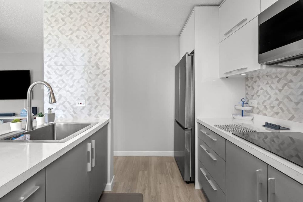 9a4745d3 36c8 46 EYw91 homerunner