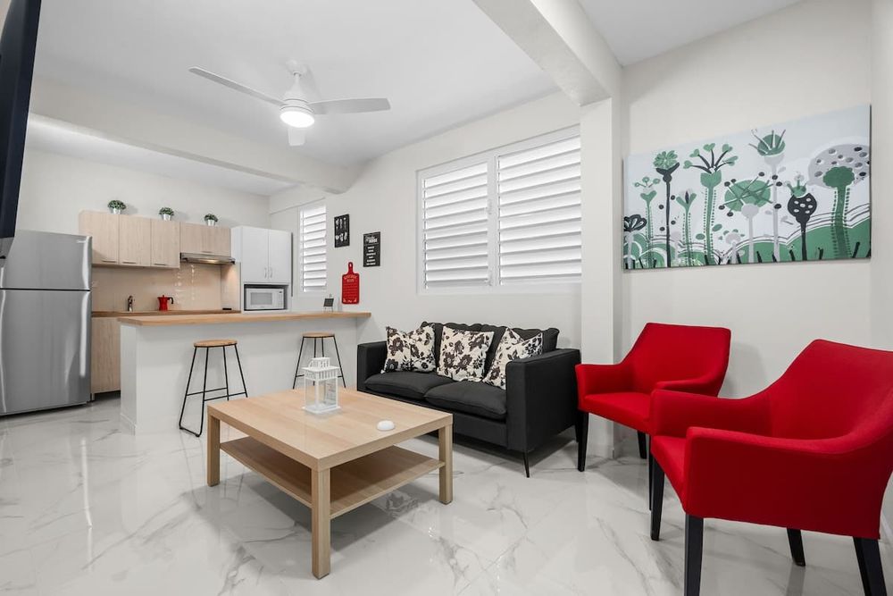 906db1d9 b26f 4c 8l9do homerunner