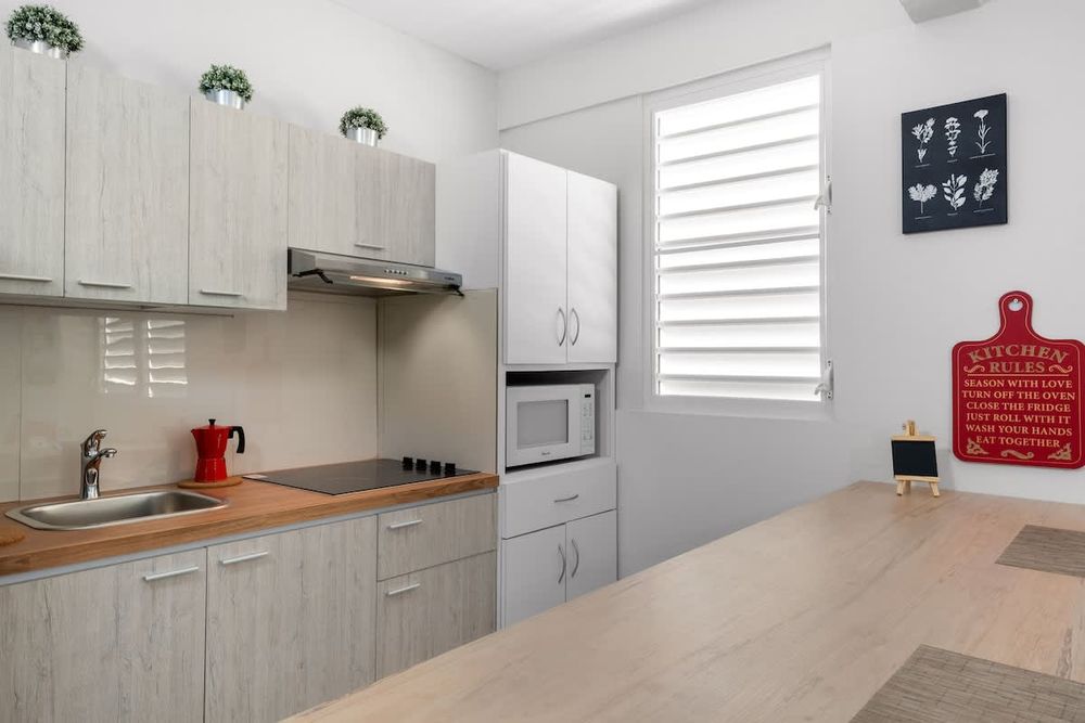 9e8eb07f bc65 47 TfSqz homerunner