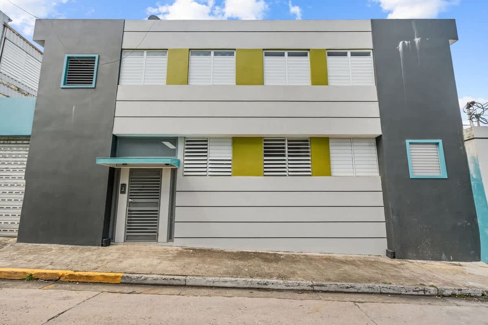 1427769e 0895 42 aaH5J homerunner