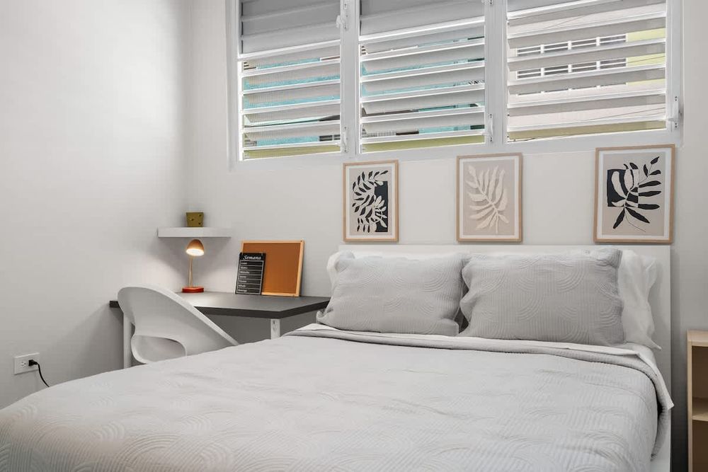 2cd2a4a9 2672 48 yHIOn homerunner