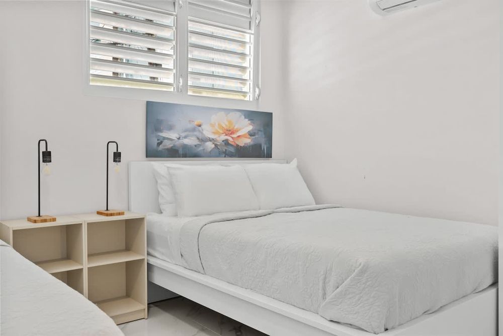 cab4a5ad 8172 44 sYbd homerunner