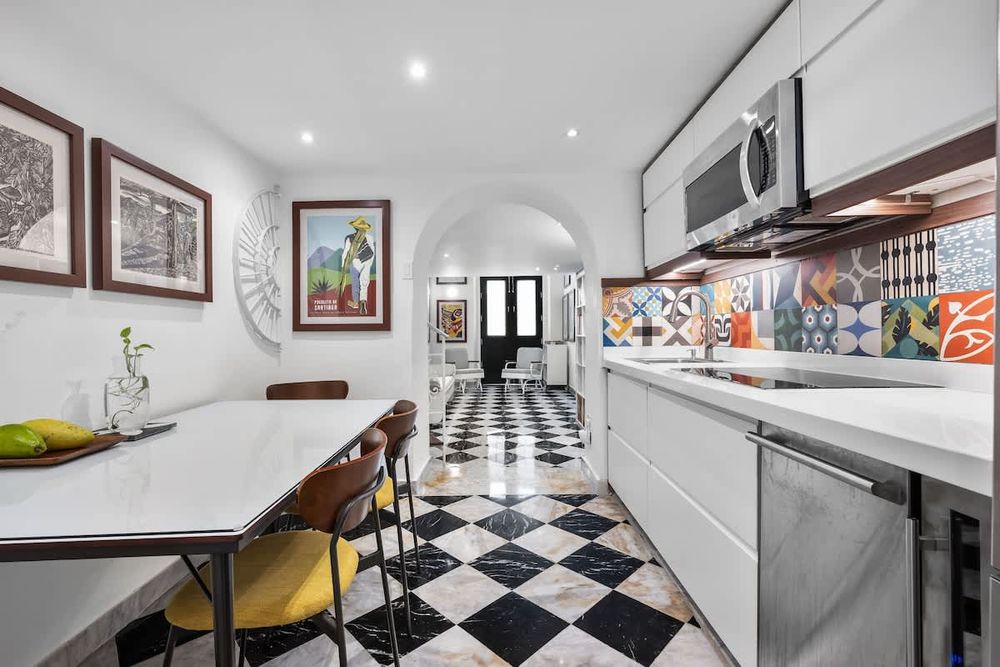 36796cab 5b74 49 zjseZ homerunner