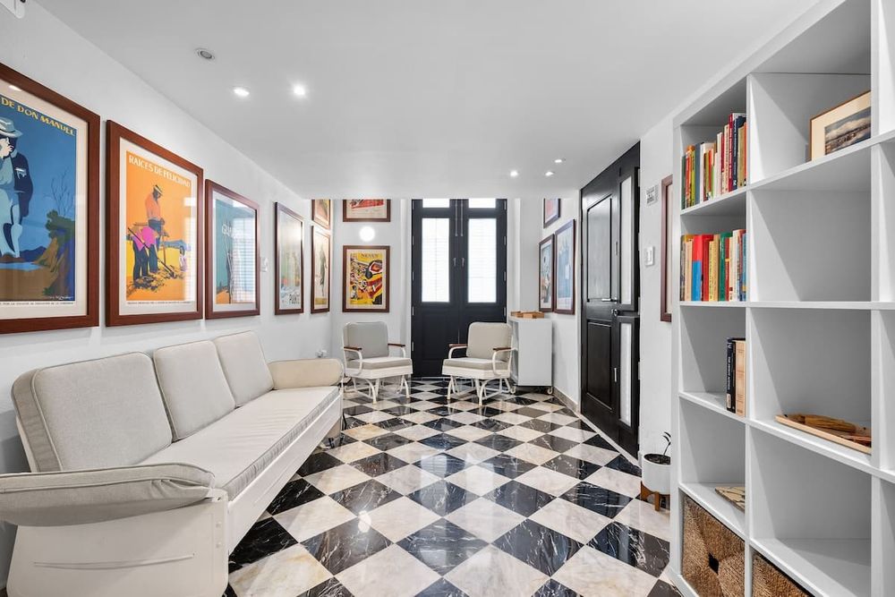 8c619014 17d1 40 8H5xB homerunner